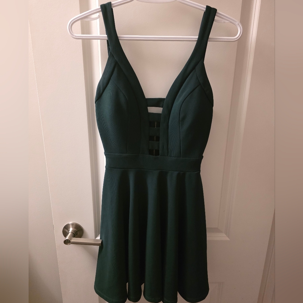 Trac Emerald Backless Dress